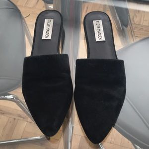 Steve Madden slip on loafers